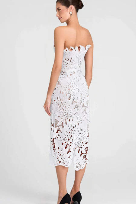 ABITO MIDI IN PIZZO FLOREALE BIANCO CON SPALLE SCOPERTE