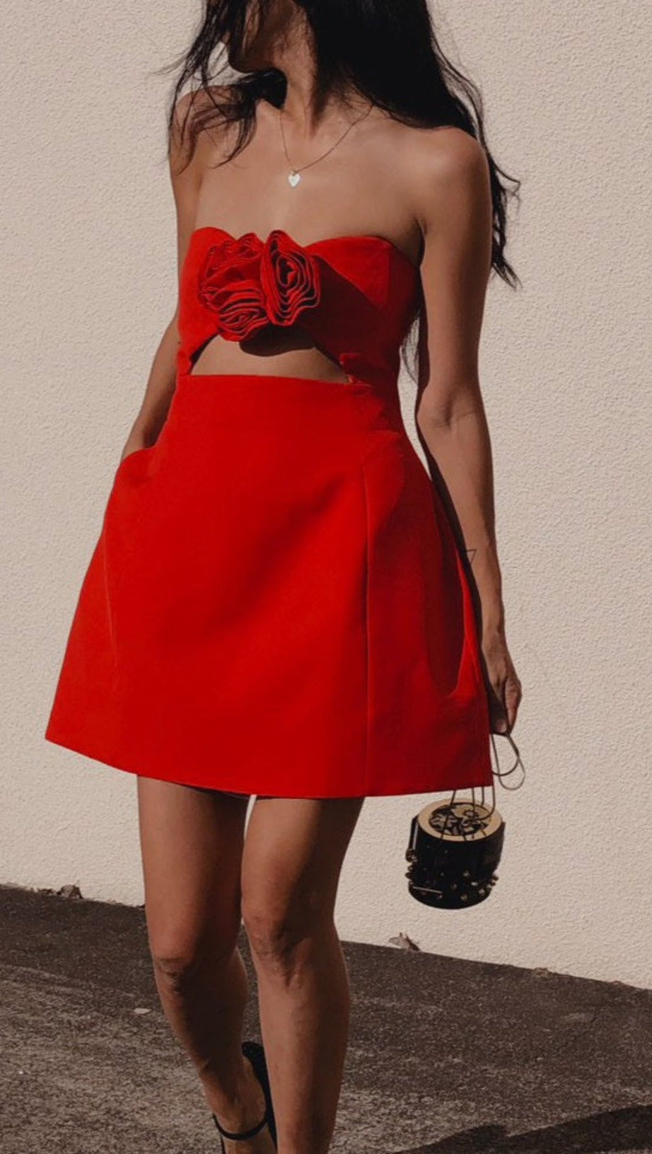 RED STRAPLESS CUTOUT MINI DRESS