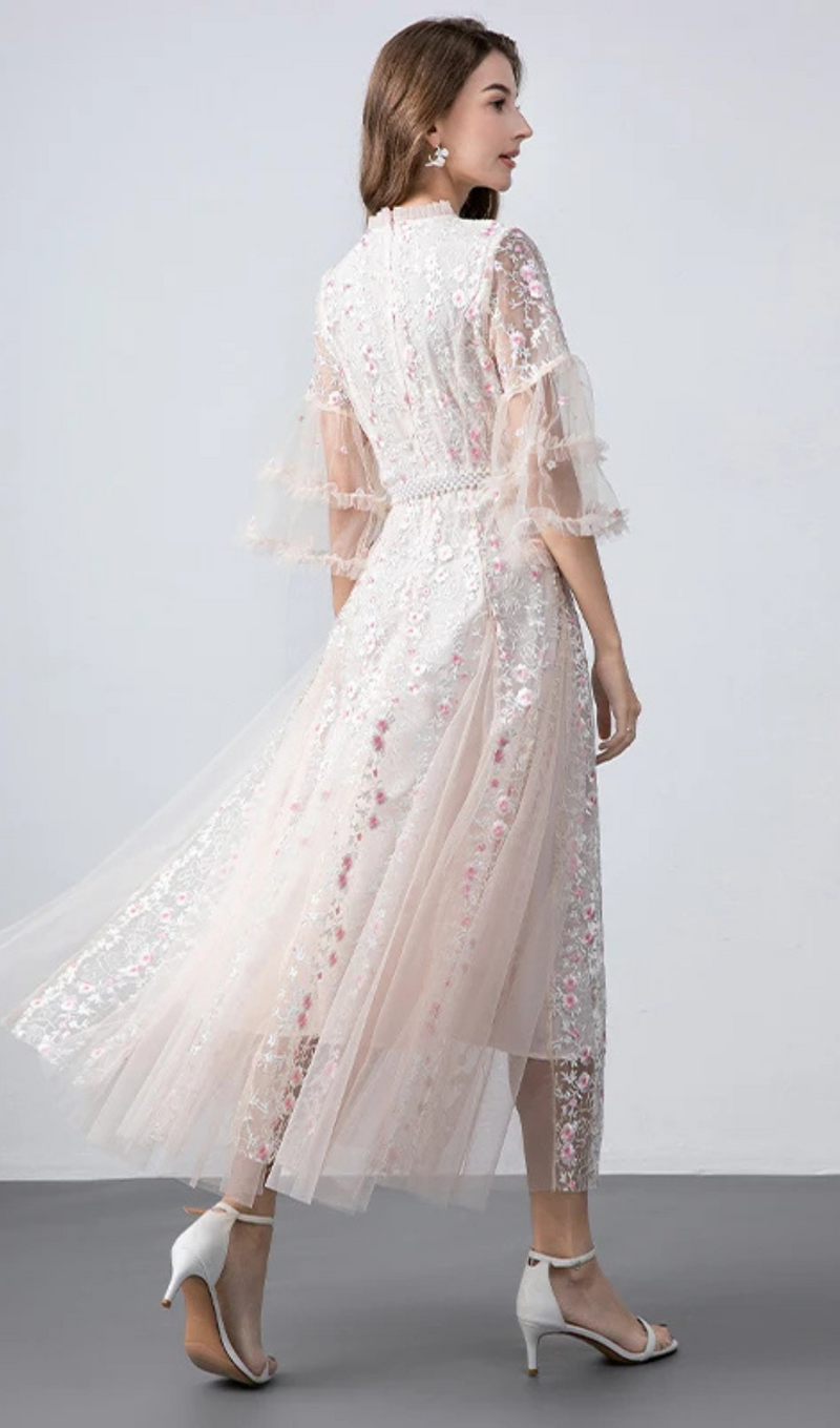 flower mesh midi dress in apricot