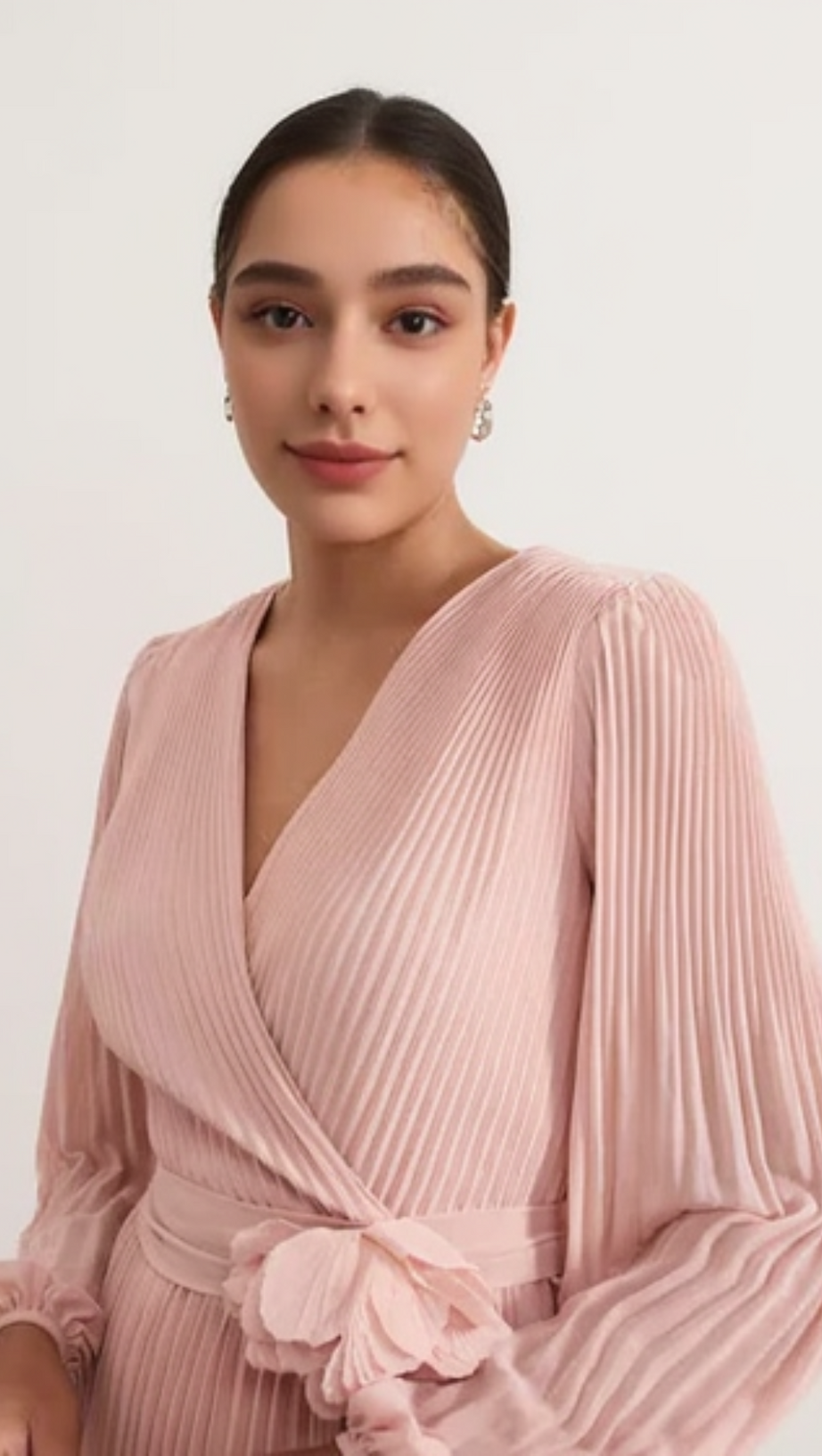 LANTERN SLEEVE PLEATED MAXI DRESS IN PALE PINK