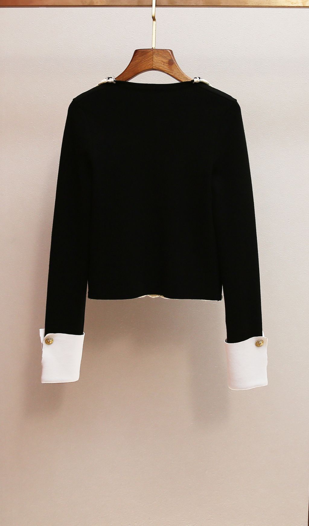 HARINI CHIC BLACK TWEED-TRIM KNIT JACKET