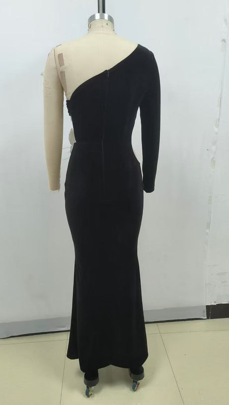 ONE-SHOULDER LONG SLEEVE FLOWER MAXI DRESS BLACK