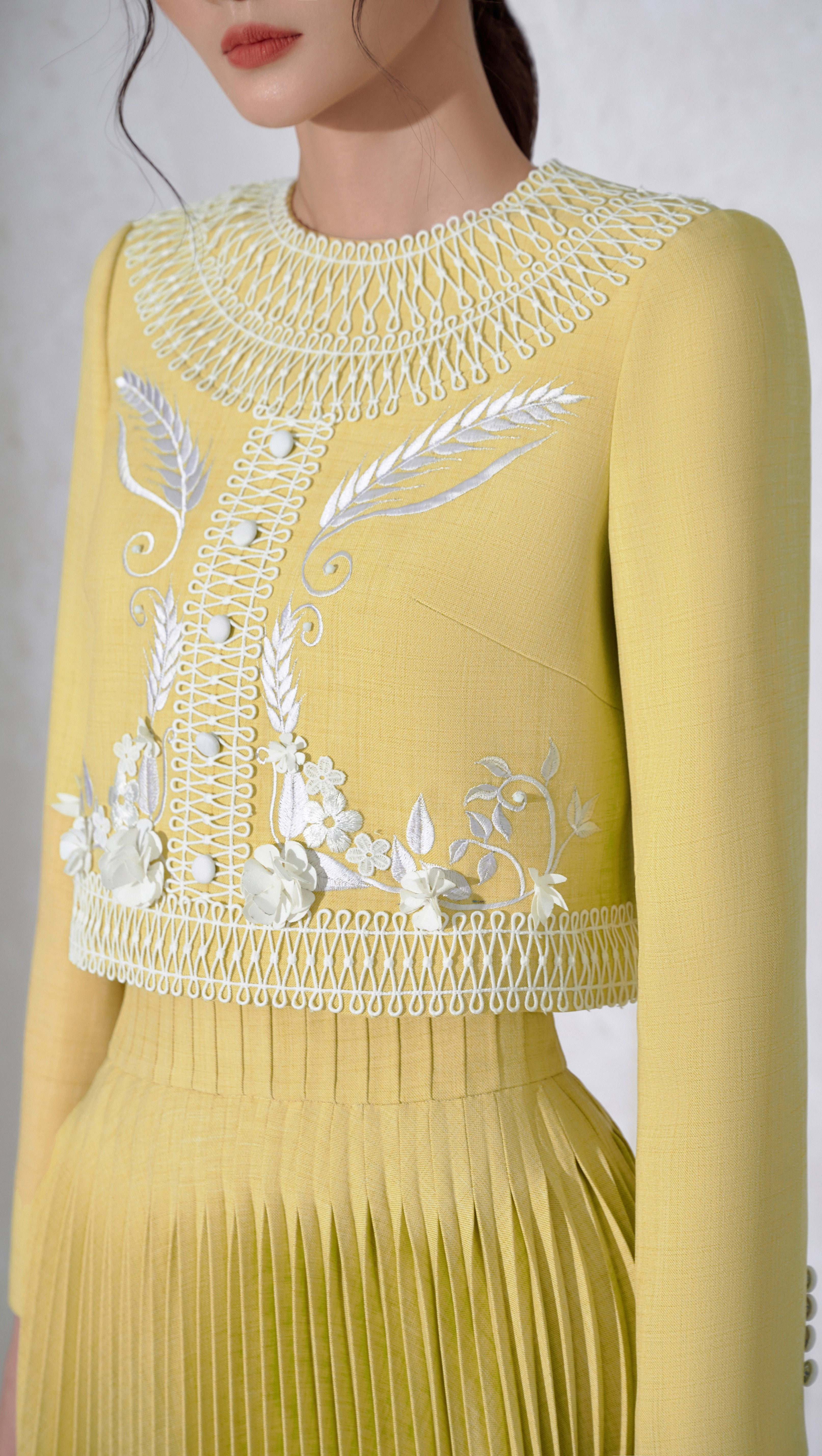 DRAPED TOP PLEAT SKIRT SET IN YELLOW