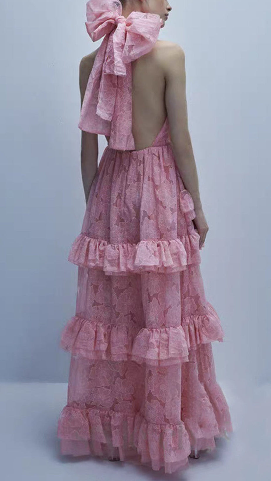 HALTER FLOWER RRUFFLE MAXI DRESS IN PINK