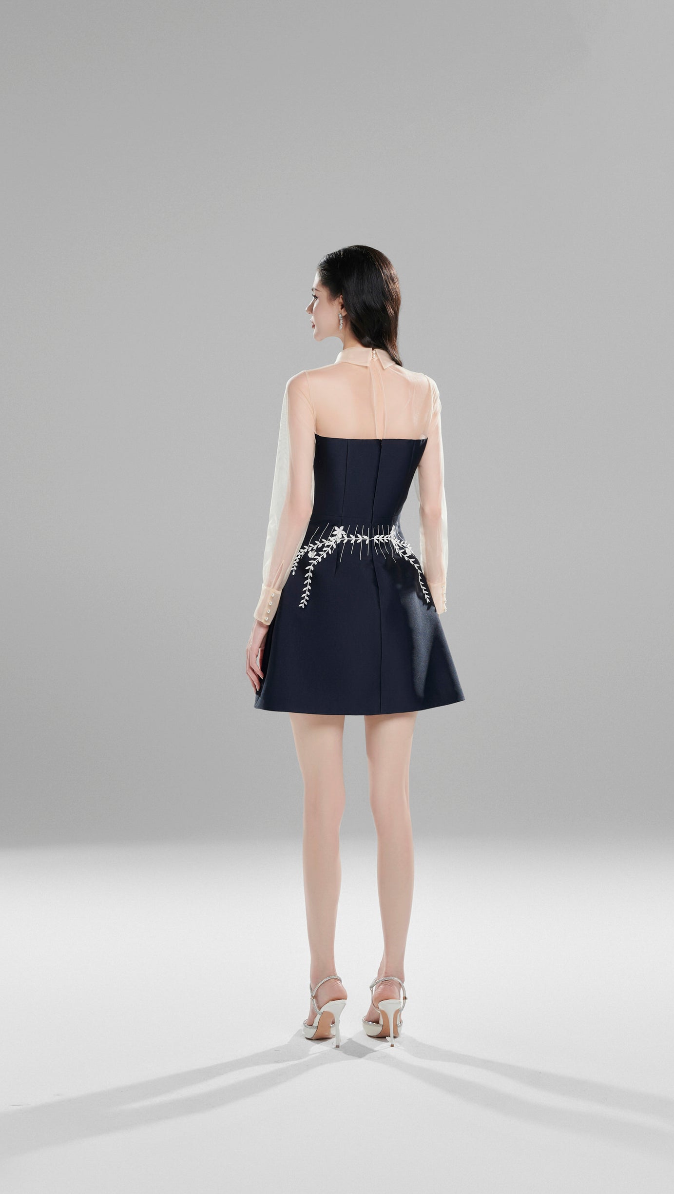 EMBROIDERED FLOWER LAPEL TULLE MINI DRESS IN DARK BLUE