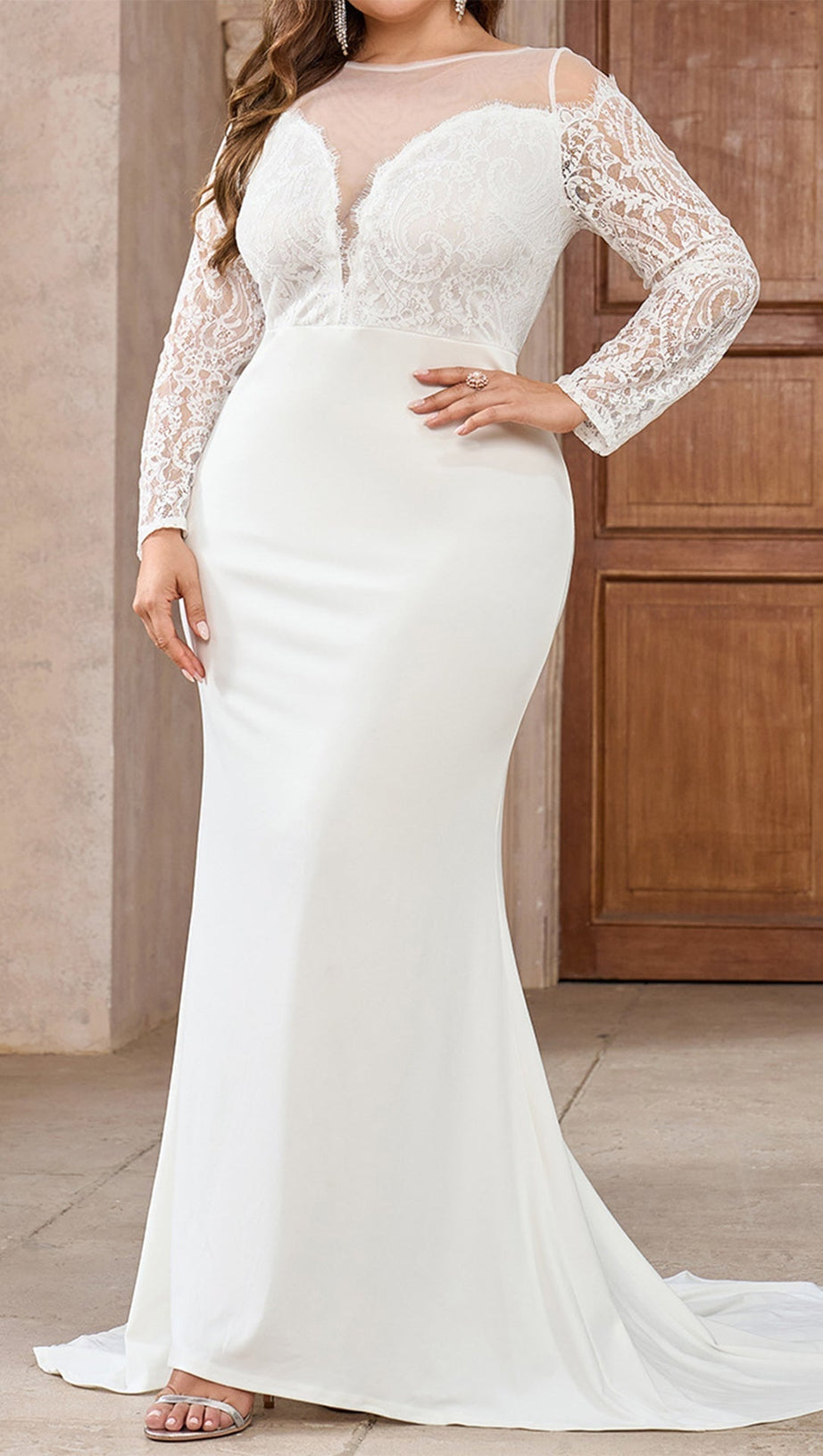 Zaida Langärmliges Maxikleid aus Spitze 