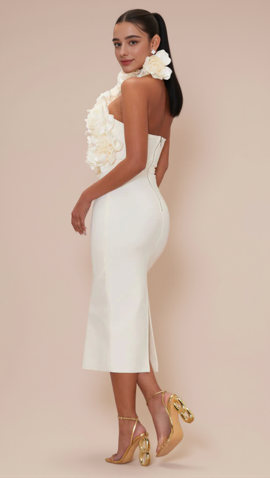 ABITO MIDI CON BENDAGGIO A FIORI IN BIANCO