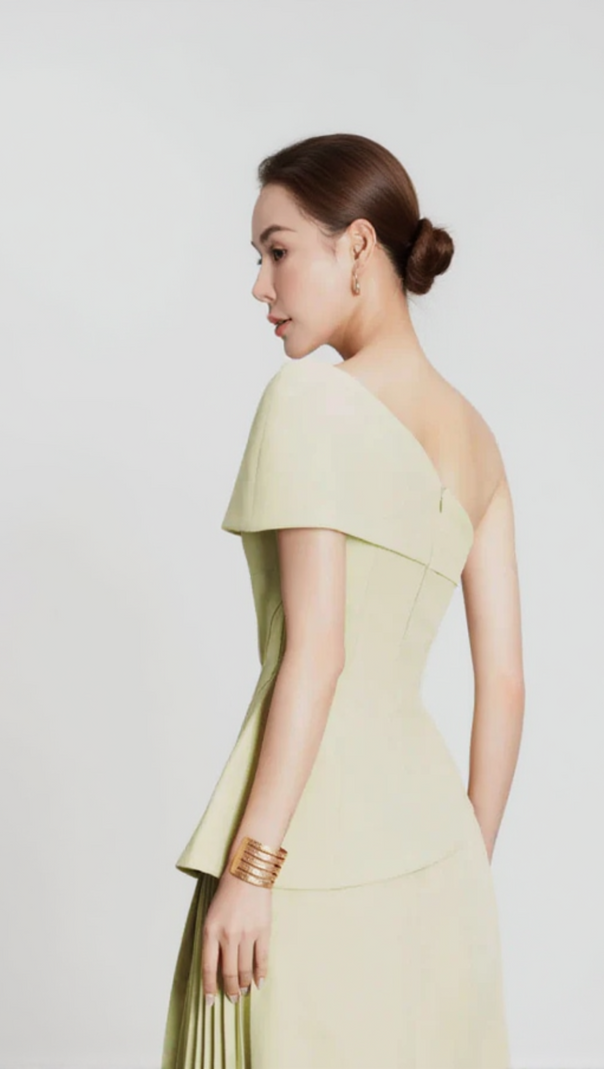 AIIZIE ONE SHOULDER TOP FLARE MIDI SKIRT SUIT IN OLIVE GREEN - product image