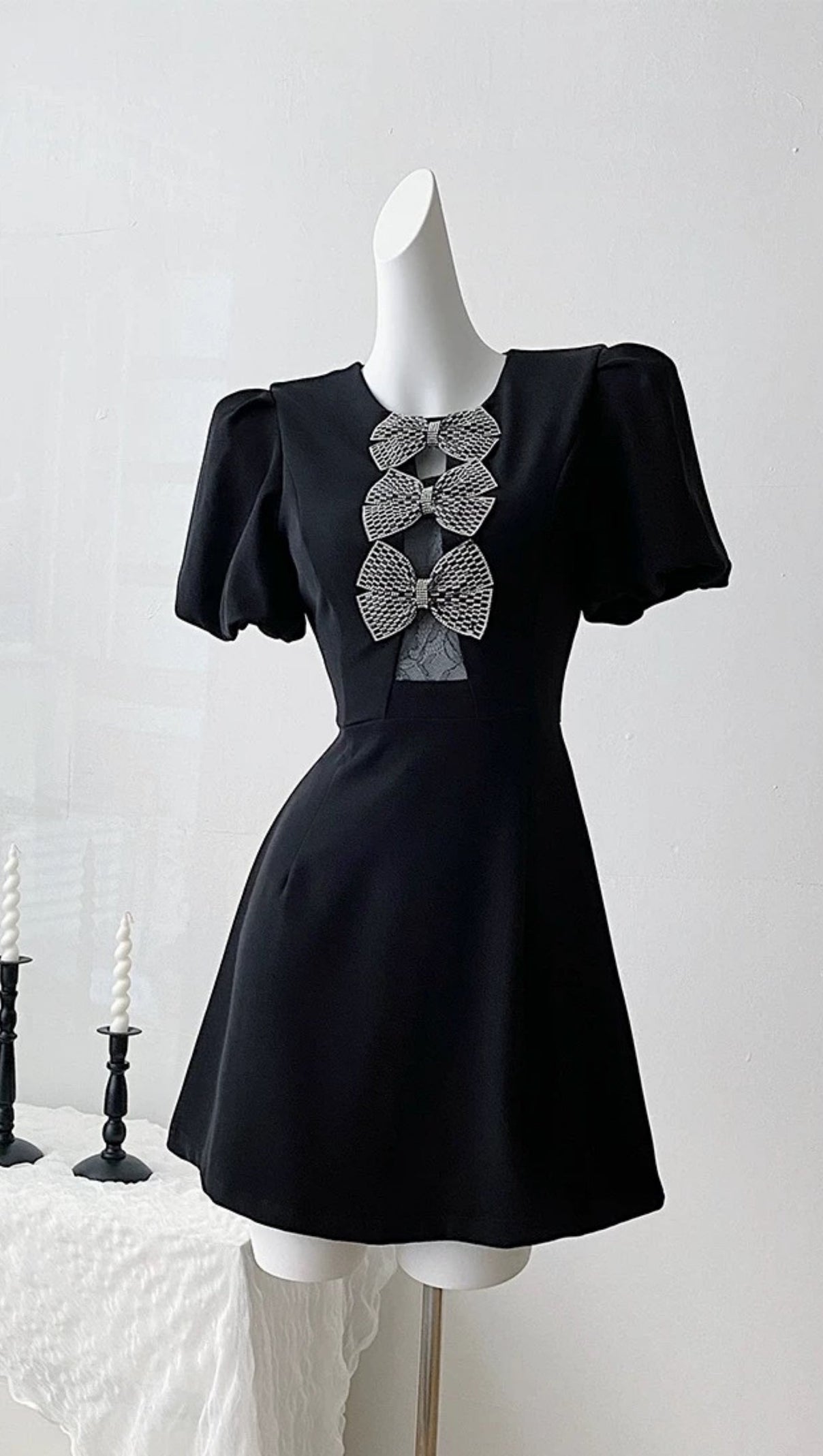 AIIZIE VANESSA BOW PUFF SLEEVE MINI DRESS IN BLACK - product image