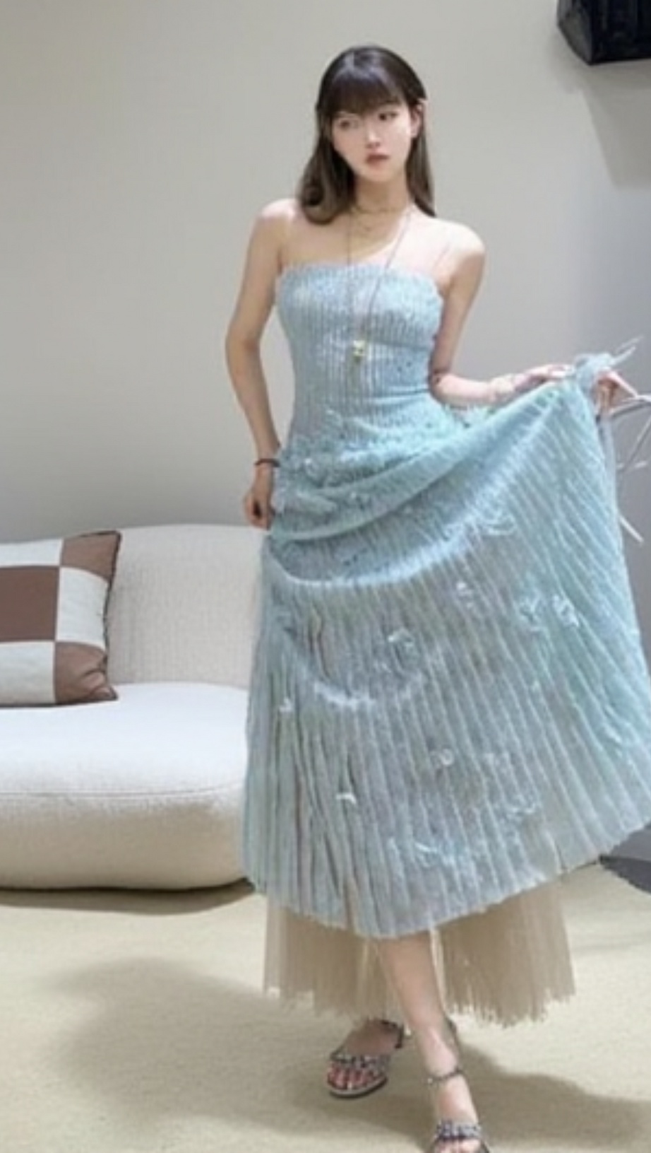 FLORAL LACE STRAP MIDI DRESS