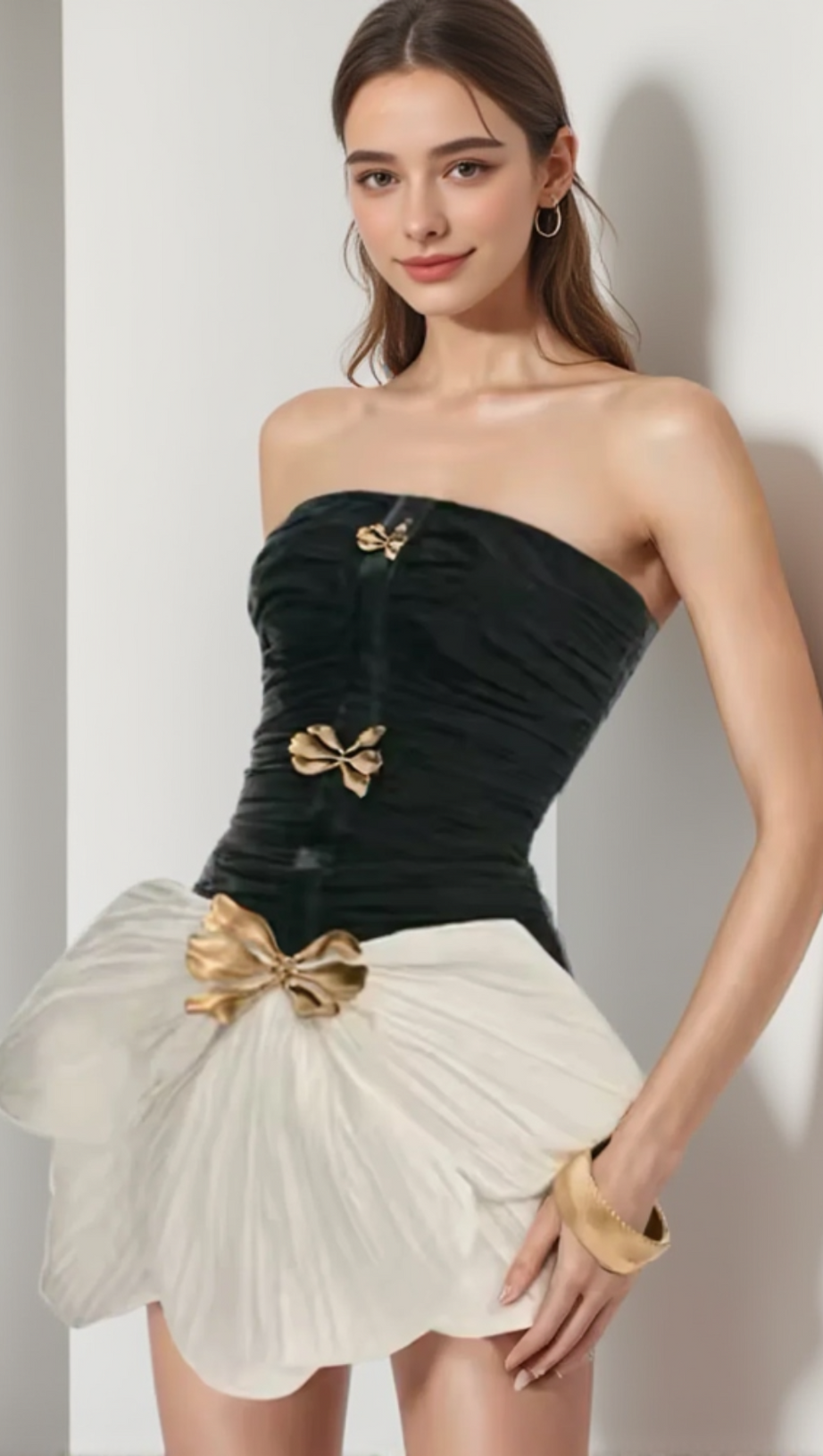 TWO-TONE BOW STRAPLESS RUCHED MINI DRESS