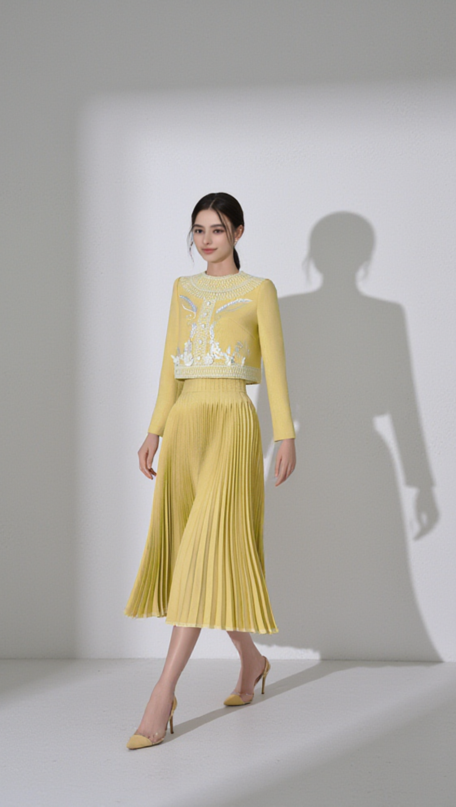 DRAPED TOP PLEAT SKIRT SET IN YELLOW
