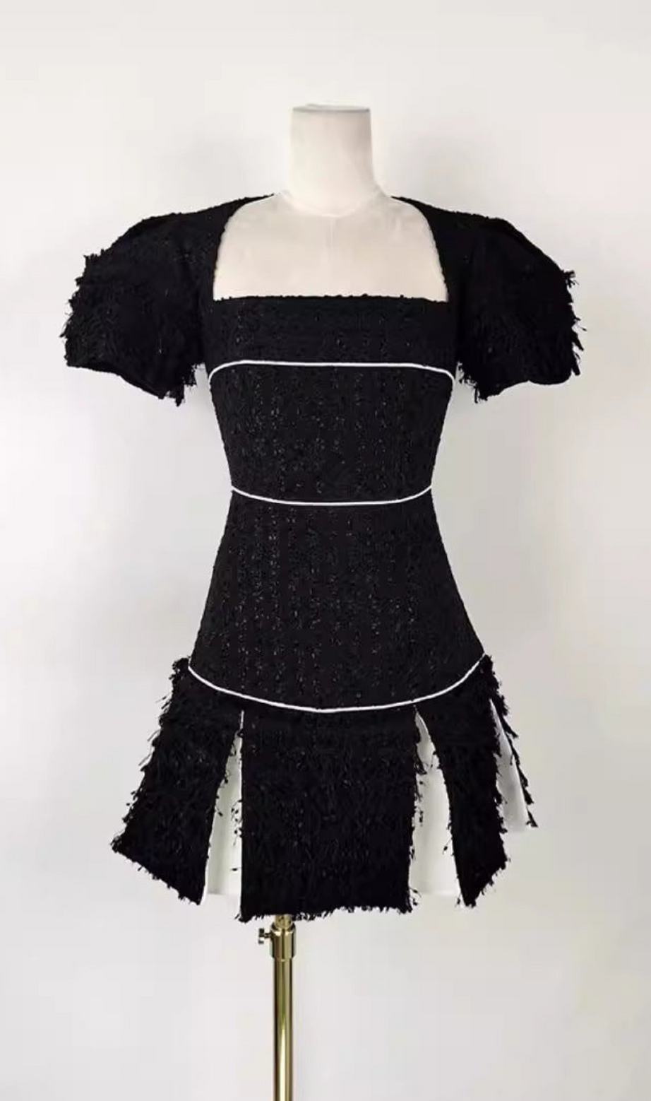 TESS TWEED SQUARE COLLAR BLACK MINI DRESS