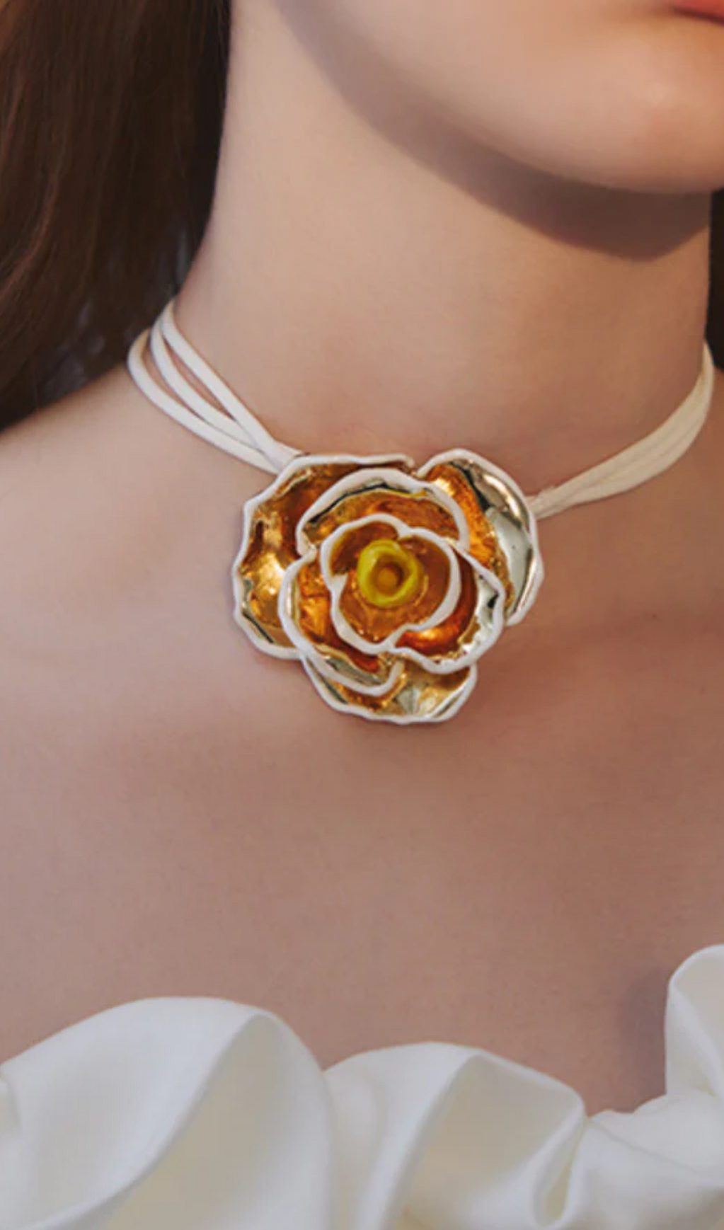 FLOWER ROSE NECKLACE