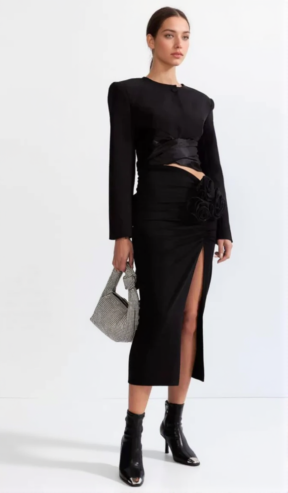 AIIZIE ANDEANA BOW CROP TOP IN WHITE - product image