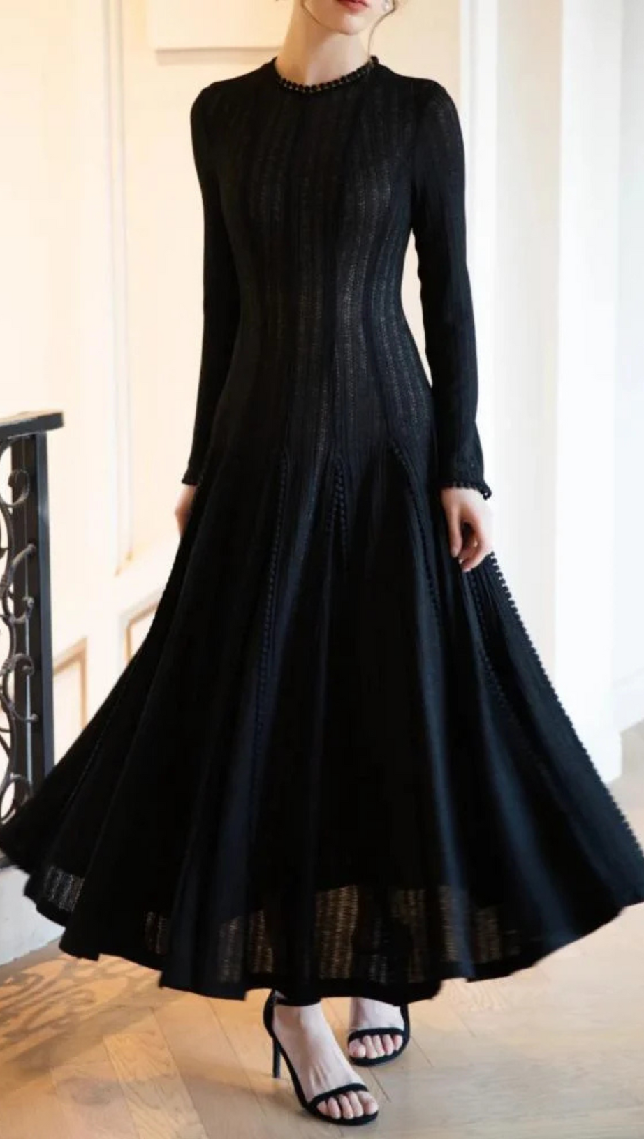 BLACK CROCHET LACE MAXI DRESS WITH SLEEVES