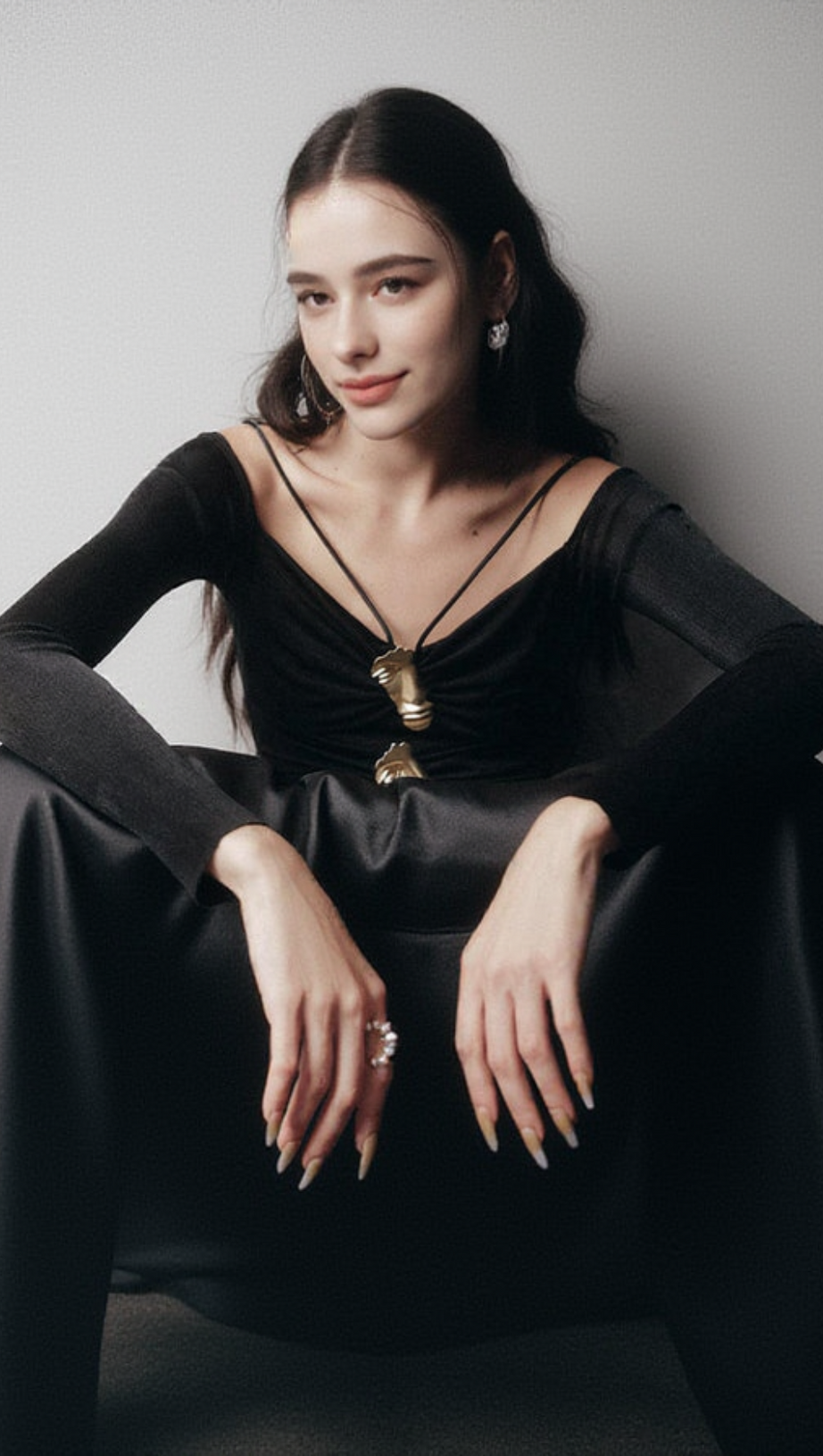 BLACK A-LINE COLD SHOULDER SLEEVED SPANDEX TAFFETA MAXI DRESS