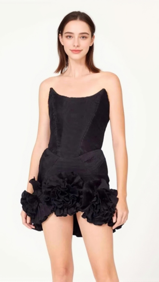 AIIZIE TATYA FLOWER STRAPLESS MINI BANDAGE DRESS - product image