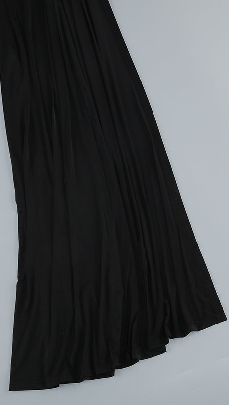 Funkelndes, figurbetontes Party-Minikleid mit Rundhalsausschnitt und drapiertem Bandage-Ausschnitt und Kristallen