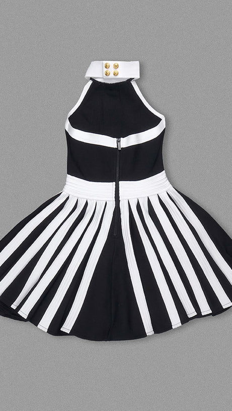 FLORAL-APPLIQUÉ PLEATED KNIT MINI DRESS