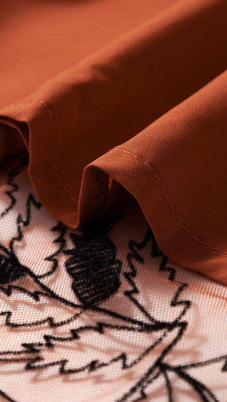 Aprikosenfarbener Maxirock mit Blumen- und Blattstickerei und hoher Taille