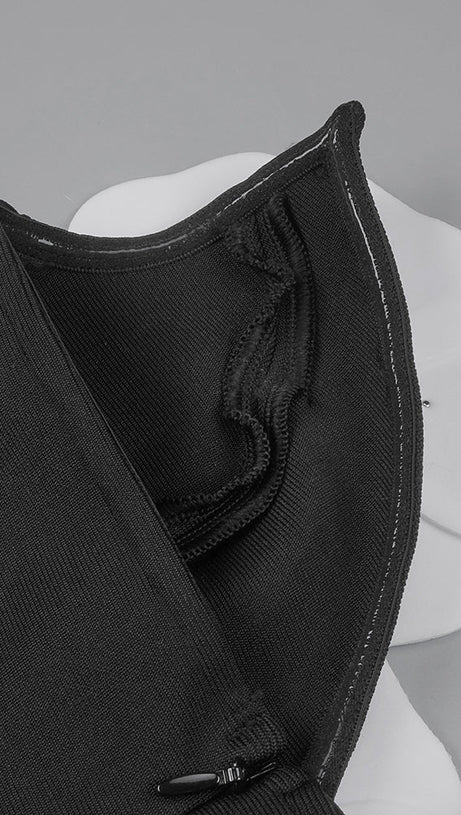 WHITE FLOWER EMBELLISHED MAXI DRESS IN BLACK