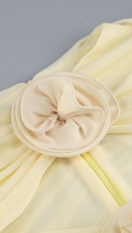 AMELIA SLEEVELESS FLOWER BLOOM MIDI DRESS IN LIGHT YELLOW