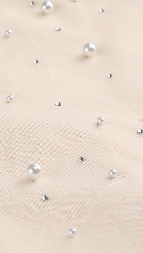 Schulterfreies, tailliertes, perlenverziertes Fischschwanzkleid 