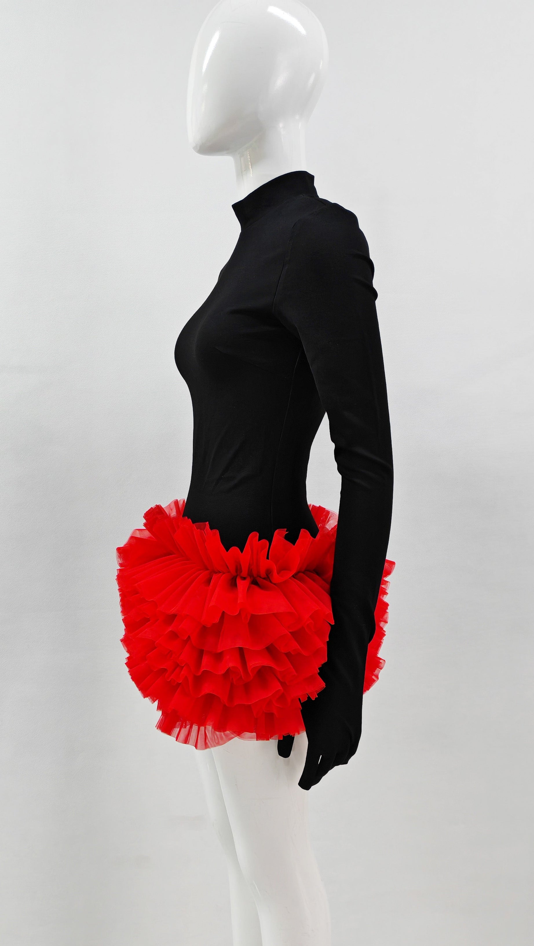 Langärmliges Minikleid aus Spitze in Colorblock-Optik