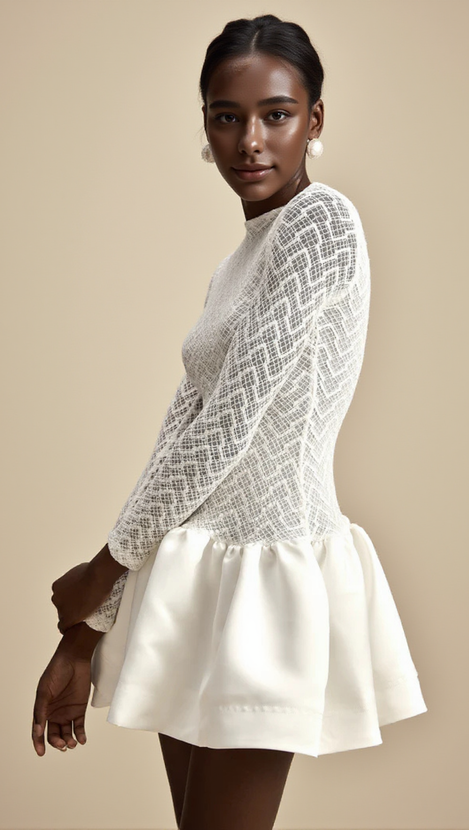 LACE PATCHWORK PUFF MINI DRESS IN WHITE