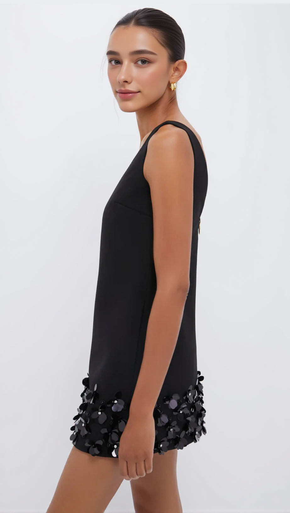 Ärmelloses Minikleid mit V-Ausschnitt und Blumenmuster in Schwarz