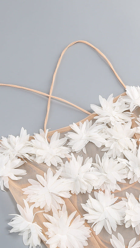 FLOWER EMBELLISHED MINI DRESS IN WHITE