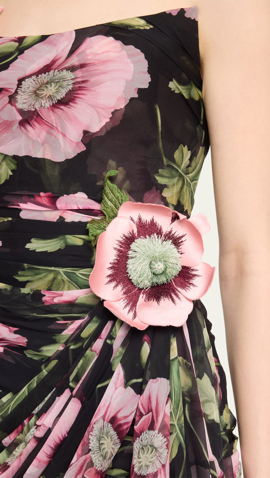 TRÄGERLOSES, DRAPIERTES MINIKLEID MIT BLUMENDRUCK