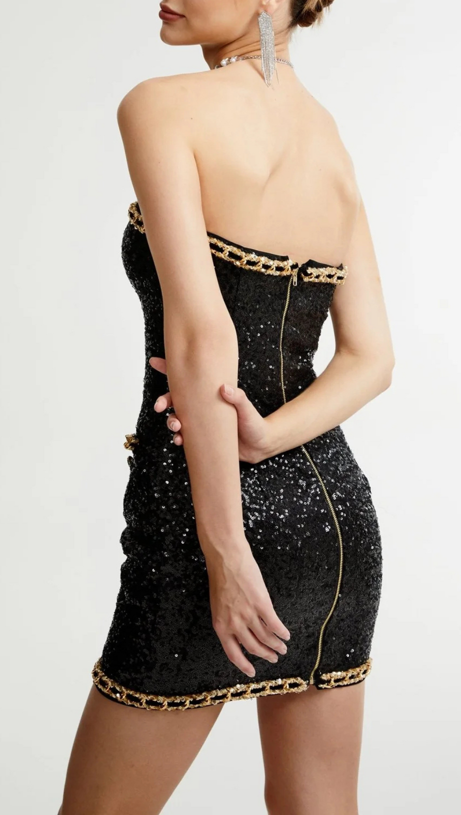 MINI ABITO SENZA SPALLINE CON CATENA DI PAILLETTES 