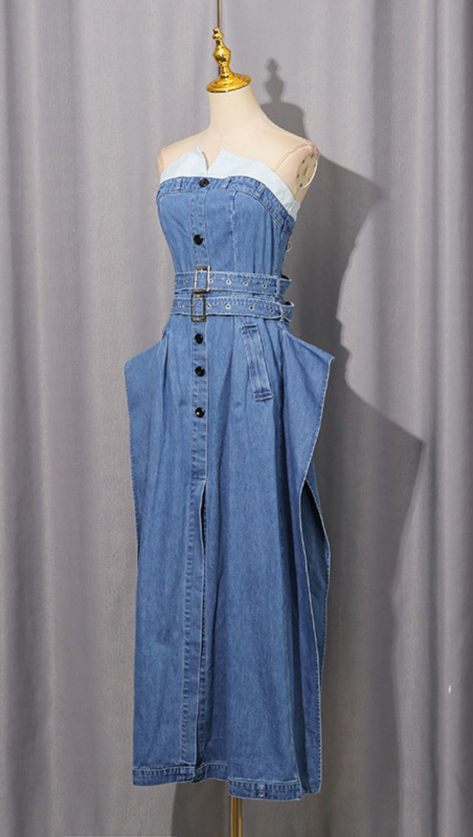 Isako Chic Strapless Denim Midi Dress with Belt – Effortless Elegance