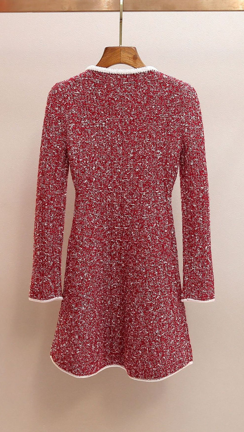 Jones Scarlet Tweed Mini Dress: Chic & Sparkling Statement Piece