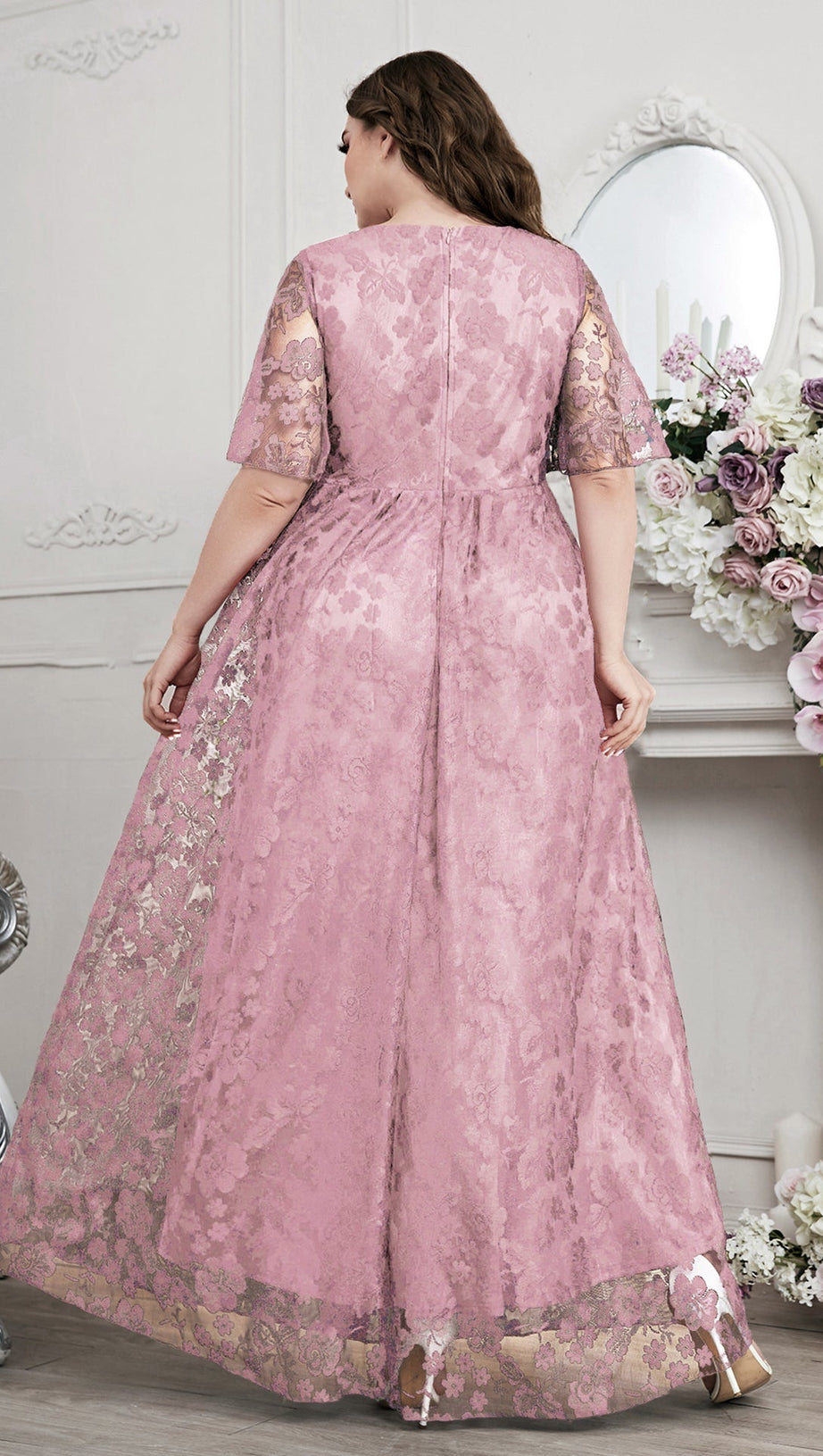 Priscilla Maxikleid mit V-Ausschnitt und Spitze 