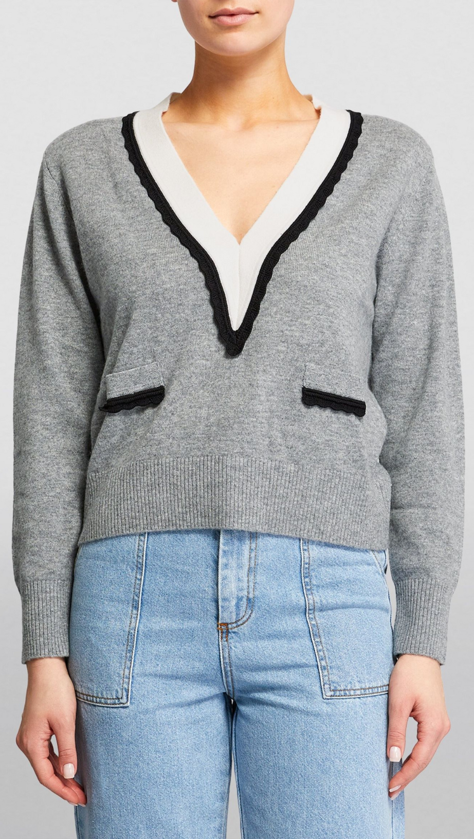 PULLOVER MIT ZWEIFARBIGEM BESATZ 