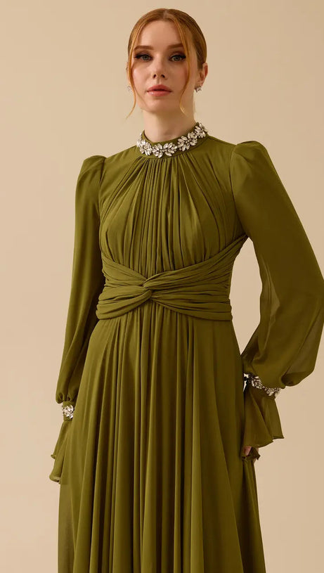alyssa puff long sleeve pleated silk maxi dress in green