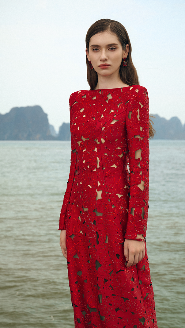 rhinestone boat neck floral hollow lasercut maxi dress - red