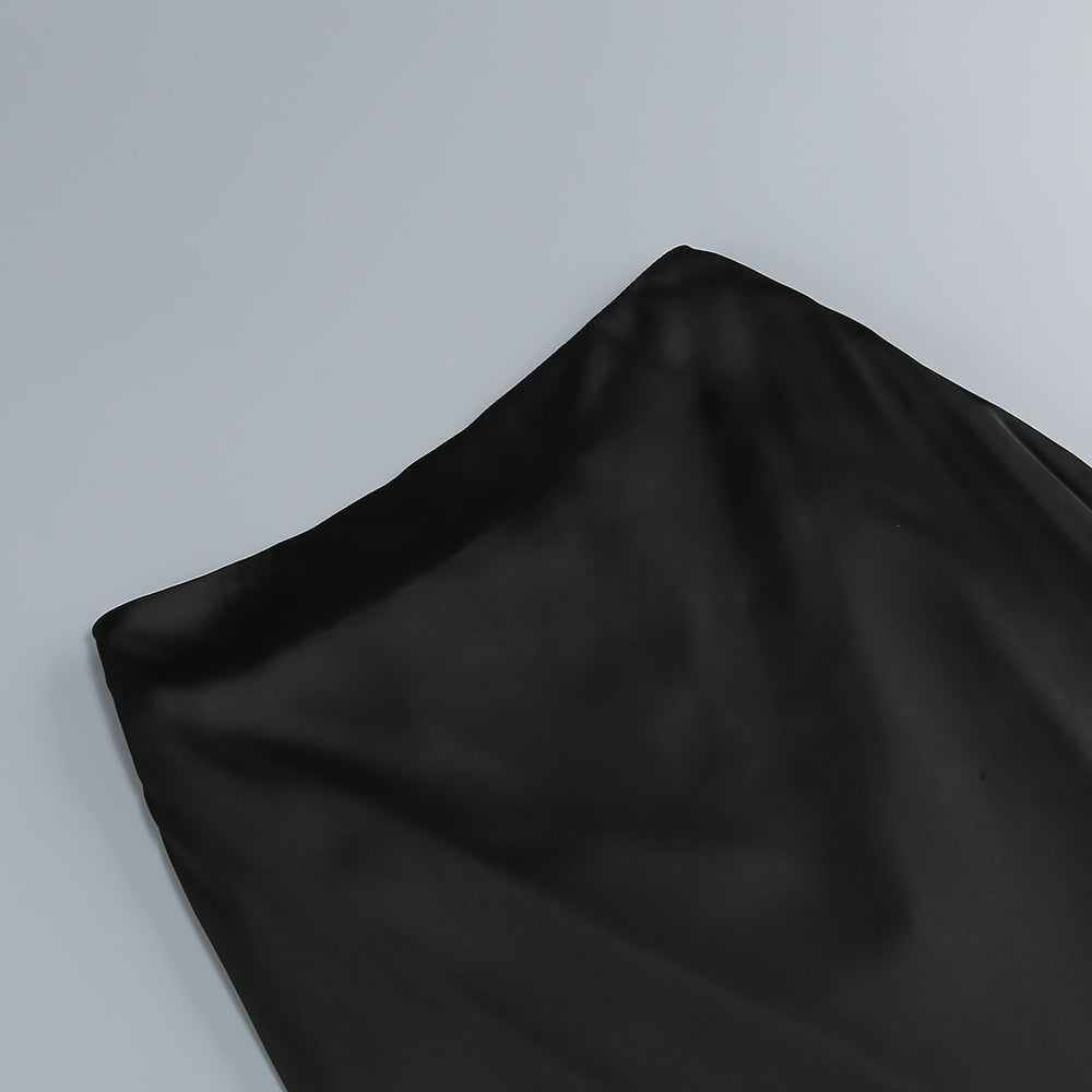 3D-Weißblumen-One-Shoulder-Maxikleid in Schwarz