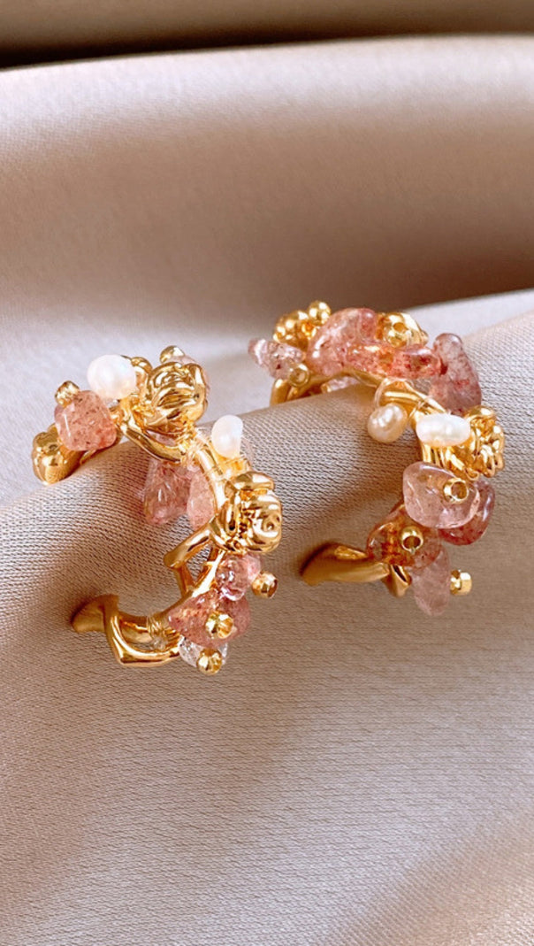 AIIZIE DULCEA PEARL EARRINGS - product image