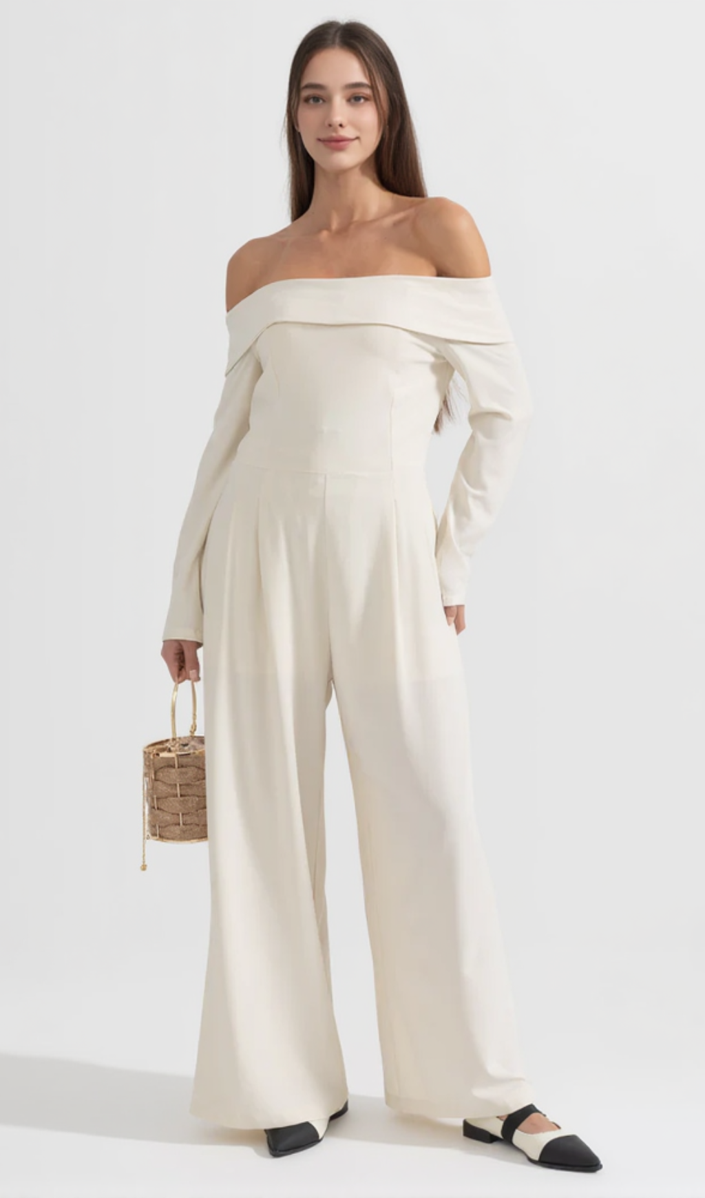 Vesper – Schulterfreier Crêpe-Jumpsuit in Elfenbein