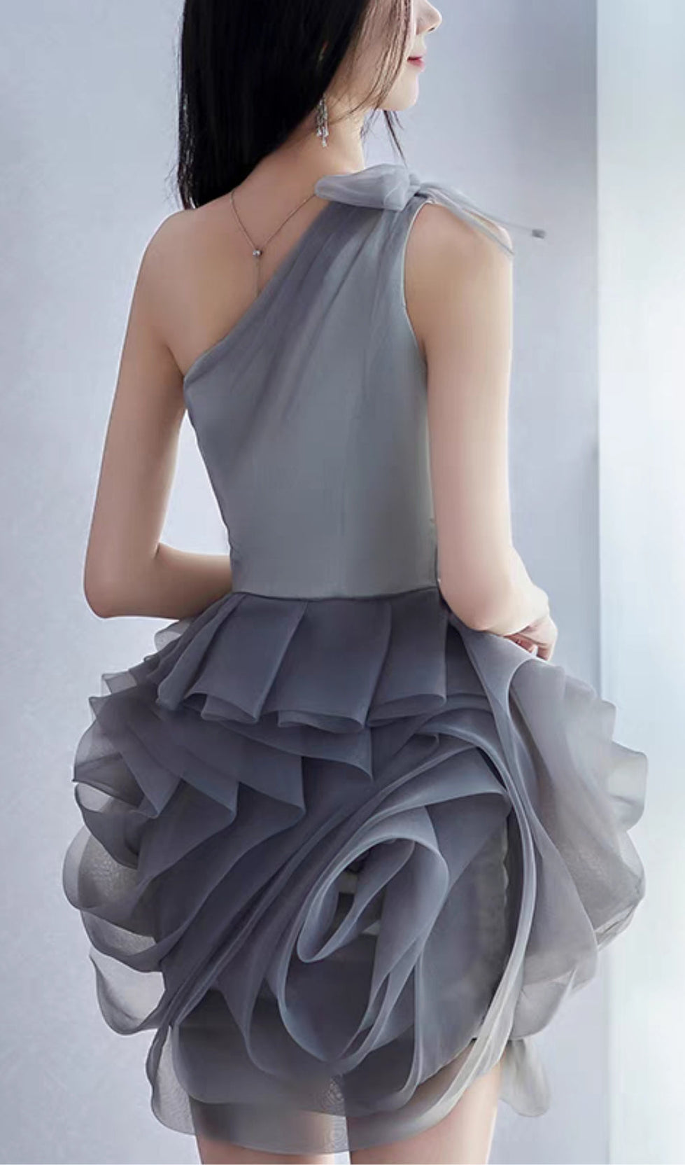 ONE SHOULDER MESH MINI DRESS IN GREY