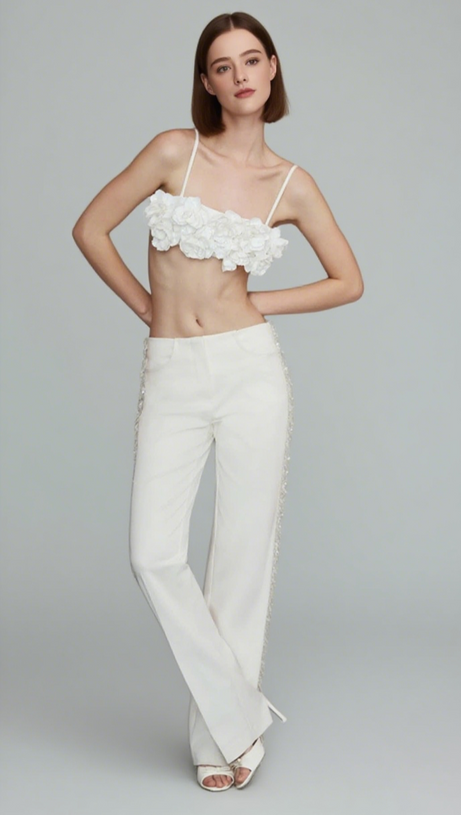 Weißes Crop-Top-Set mit Blumenmuster und Fransenbesatz