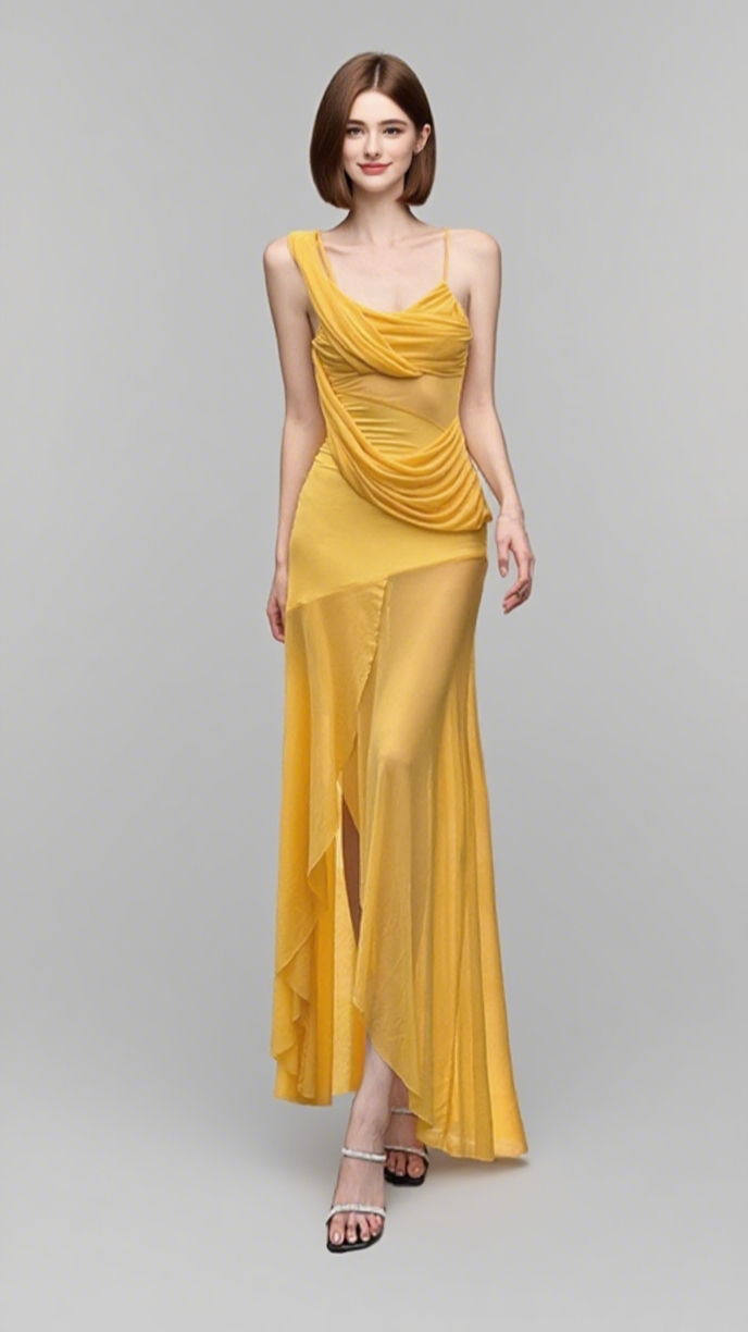 Victoria – Rückenfreies Maxikleid mit unregelmäßigem Saum in Gelb