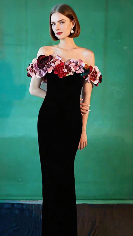 ONE-SHOULDER GOLD VELVET FISHTAIL MAXI DRESS IN BLACK