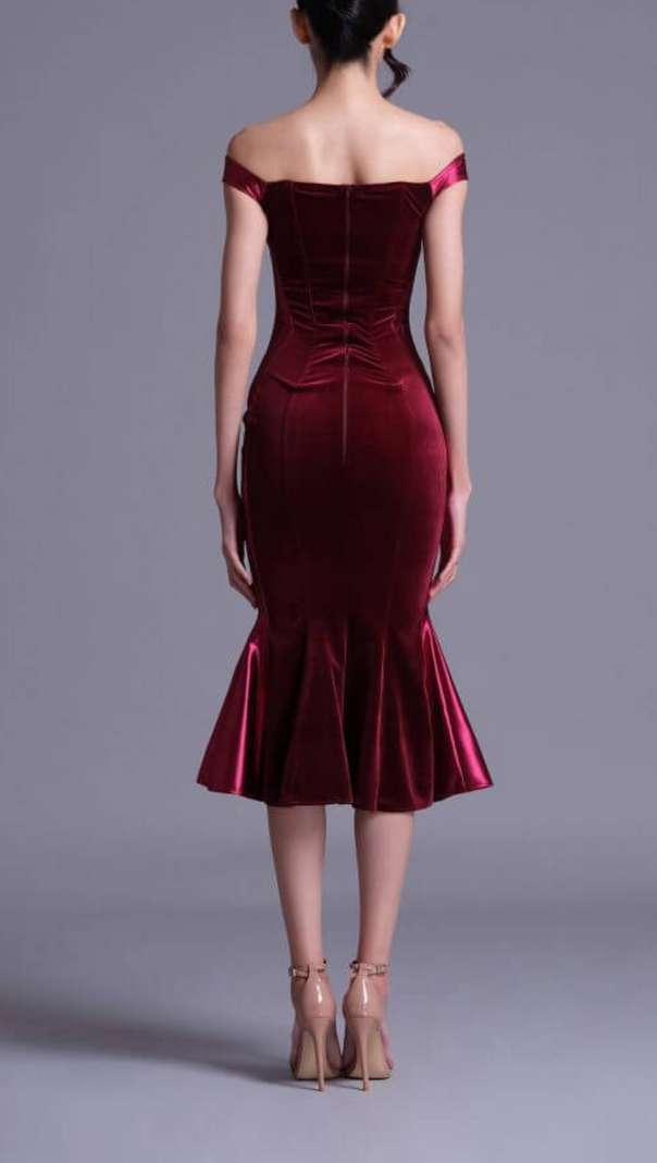 AIIZIE POLYESTER SPANDEX SATIN MIDI DRESS IN BURGUNDY - product image