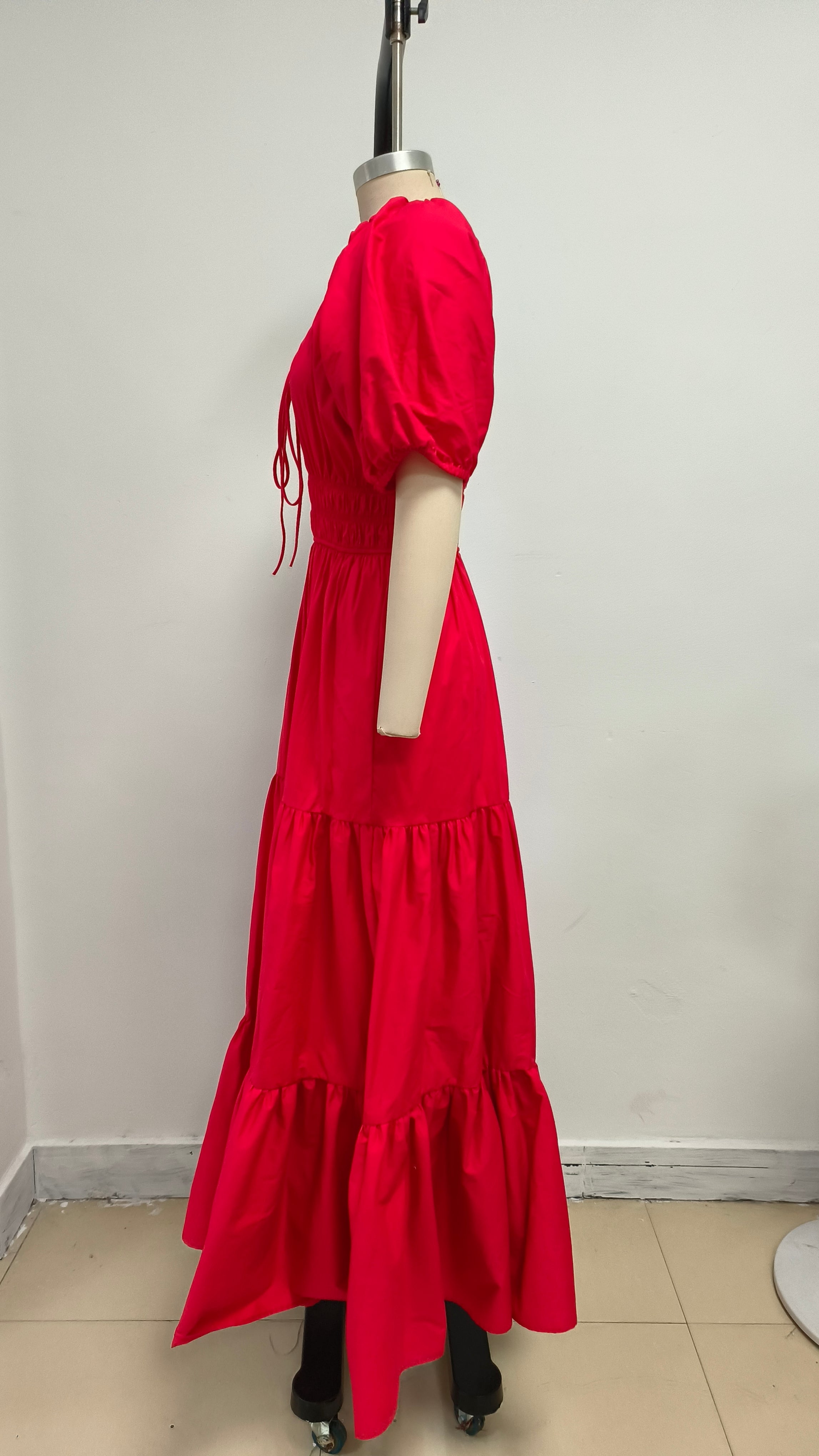 ABITO IN PURO COTONE CON COLLO A CRAVATTA E VITA ALTA ROSSO