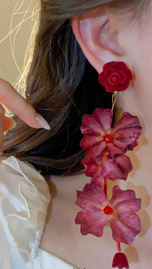 AIIZIE DEBBIE FLOWER EARRINGS - product image